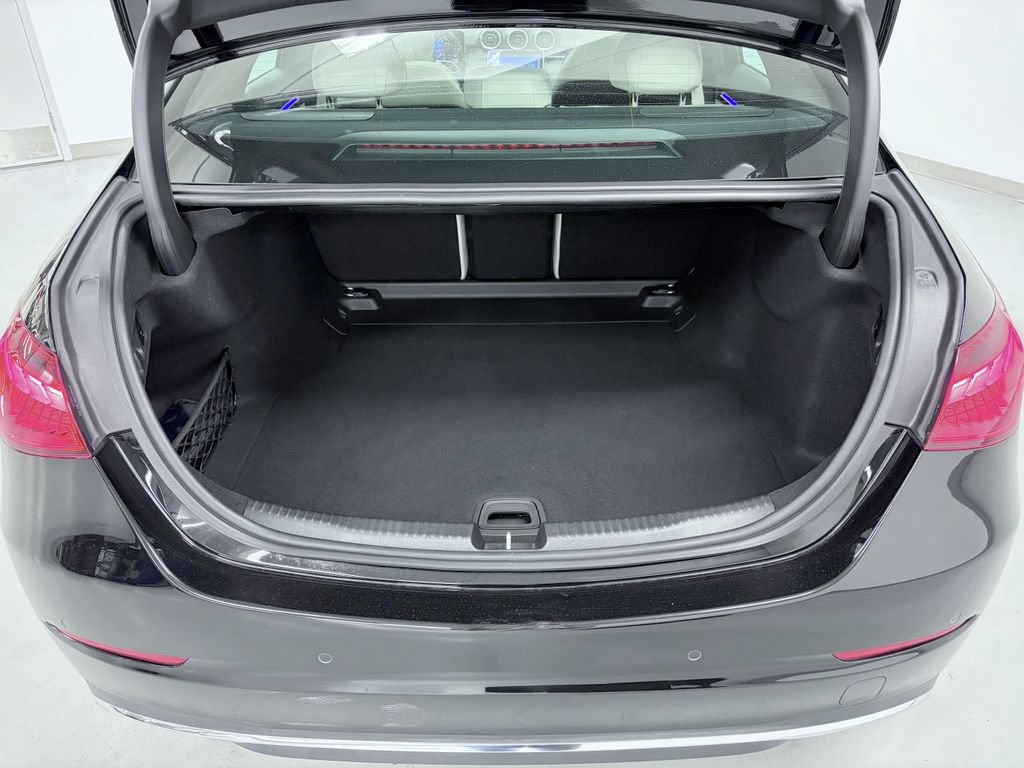 Certified 2024 Mercedes-Benz C 300 4MATIC Sedan image 25