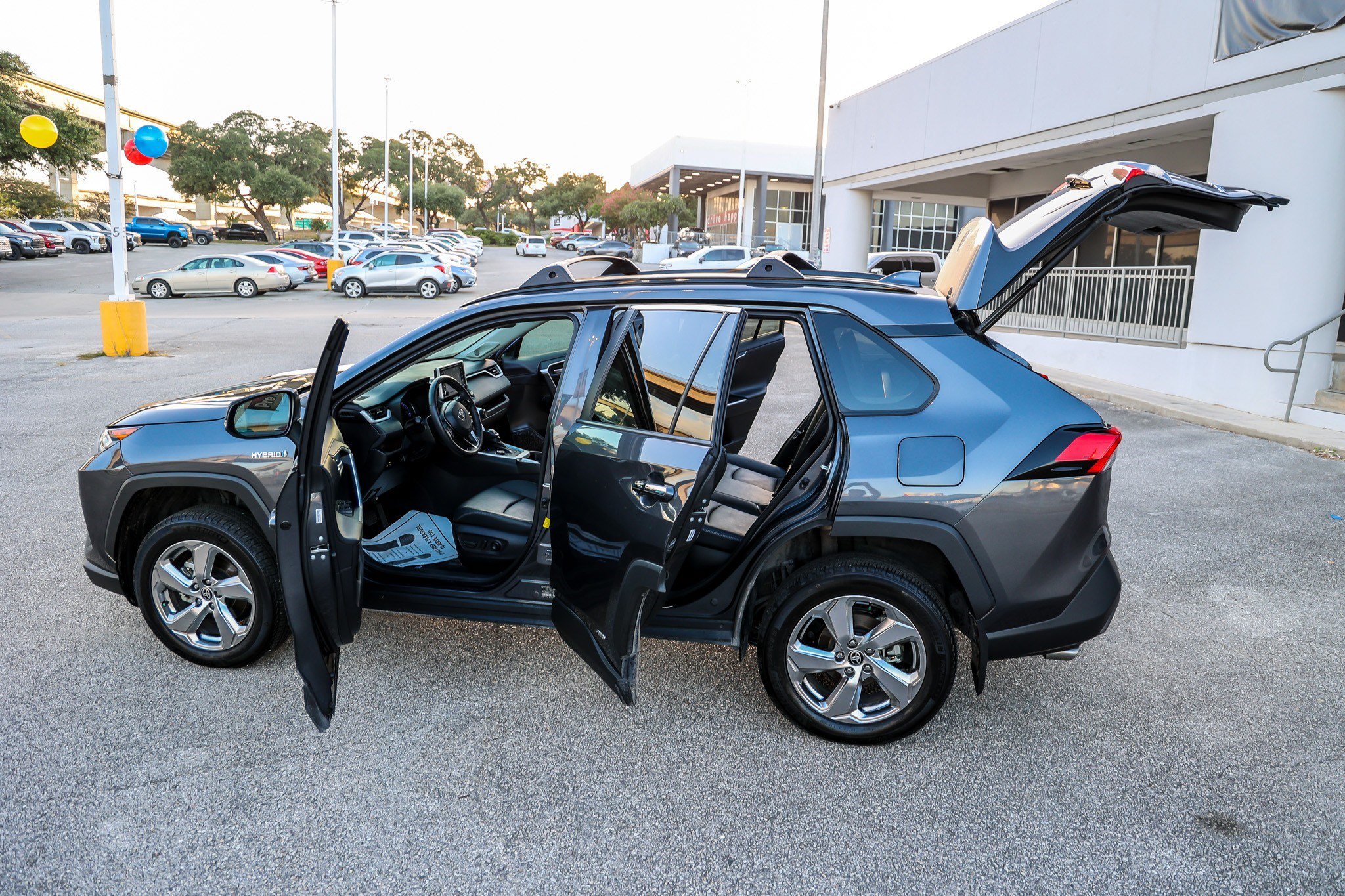 Certified 2021 Toyota RAV4 Limited AWD/4WD image 11