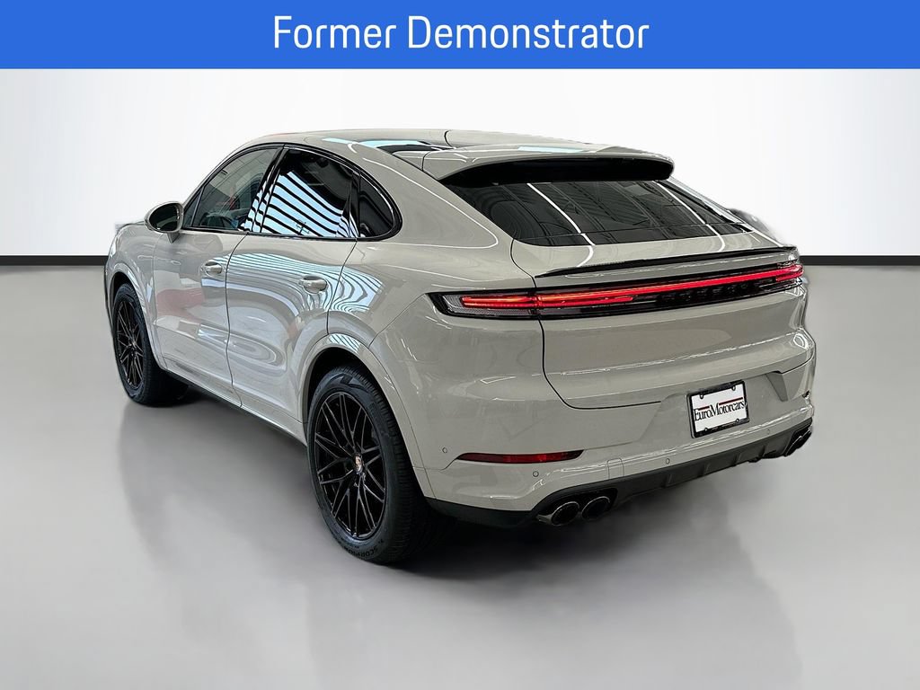 New 2026 Porsche Cayenne Coupe AWD/4WD image 3