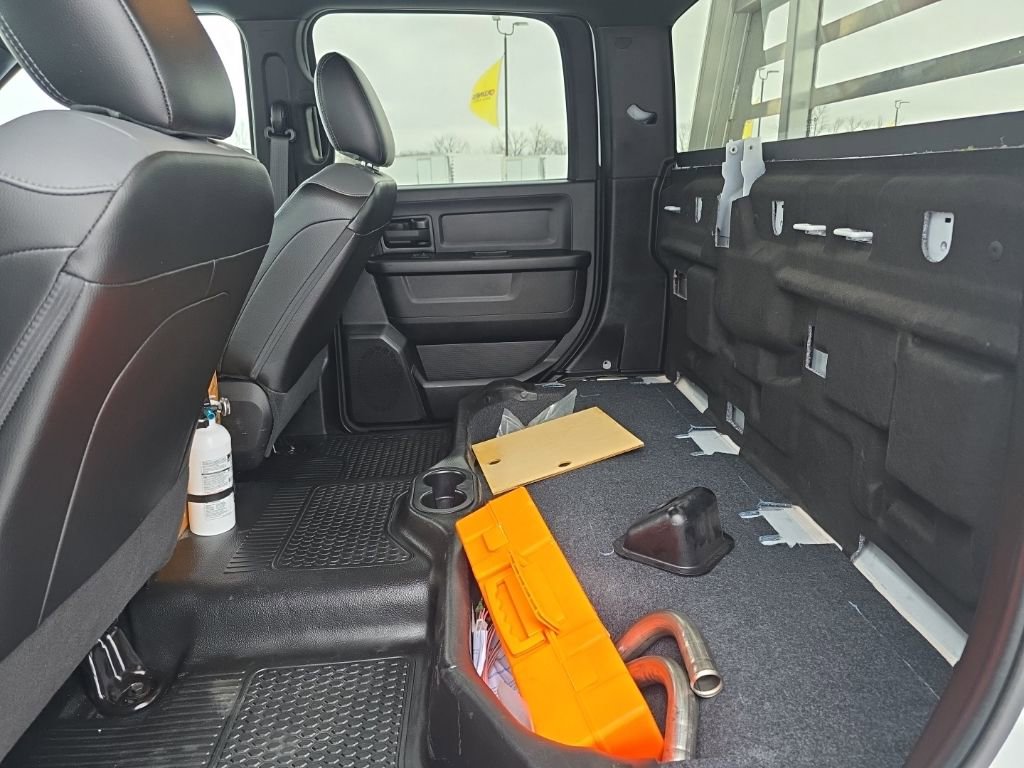 Used 2024 RAM 3500 Tradesman image 28