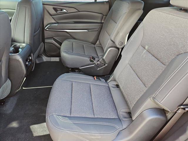 New 2027 Chevrolet Traverse LT FWD image 16