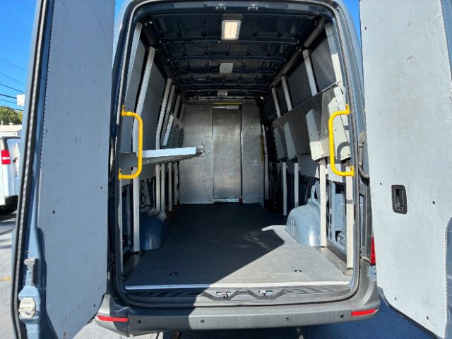 Used 2019 Mercedes-Benz Sprinter 144 image 7