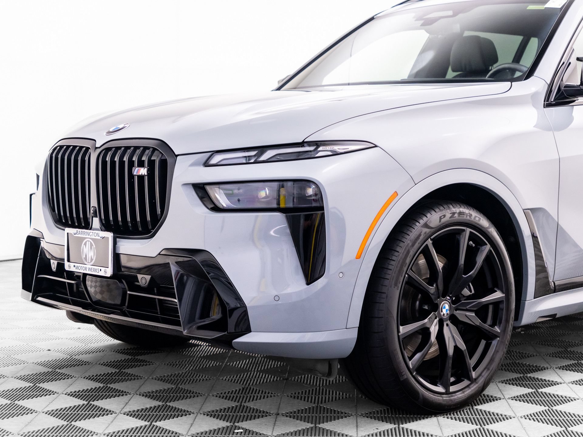 Used 2025 BMW X7 M60i AWD/4WD image 41
