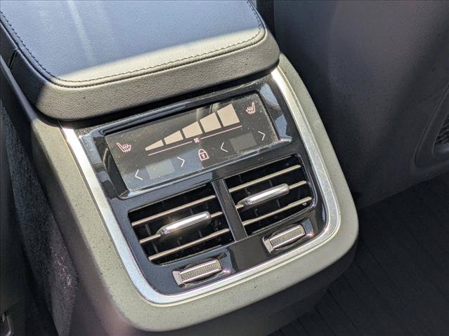Used 2024 Volvo XC90 B6 Plus w/ Protection Package Premier AWD/4WD image 18