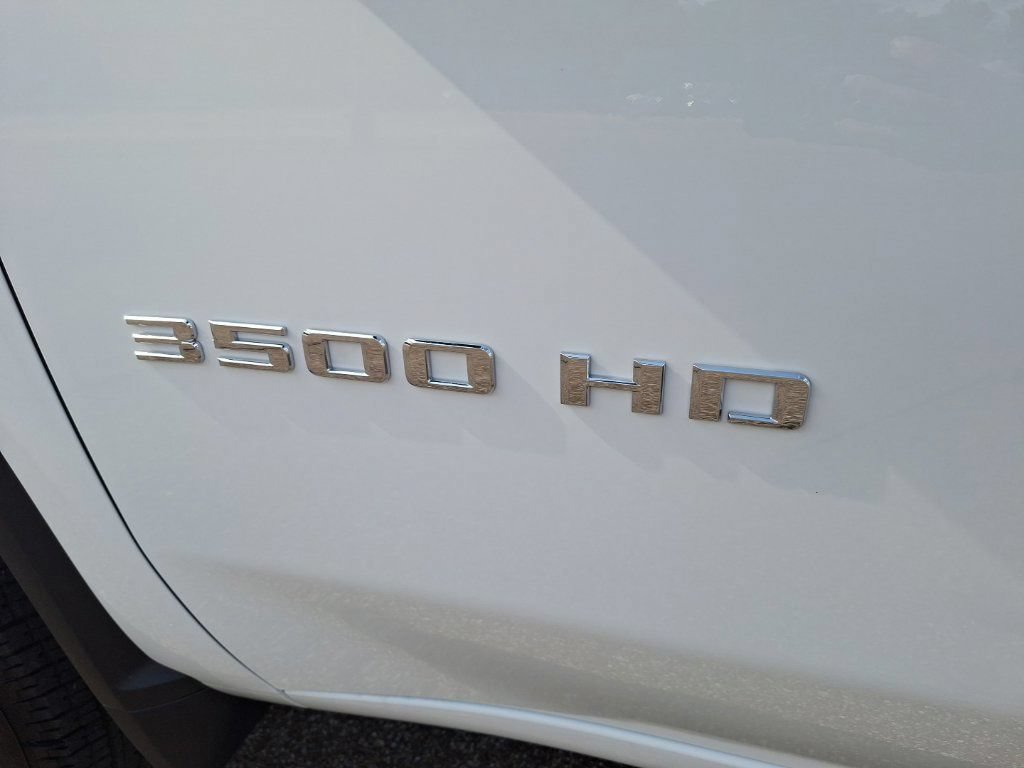 New 2025 Chevrolet Silverado 3500 W/T w/ WT Convenience Package AWD/4WD image 16