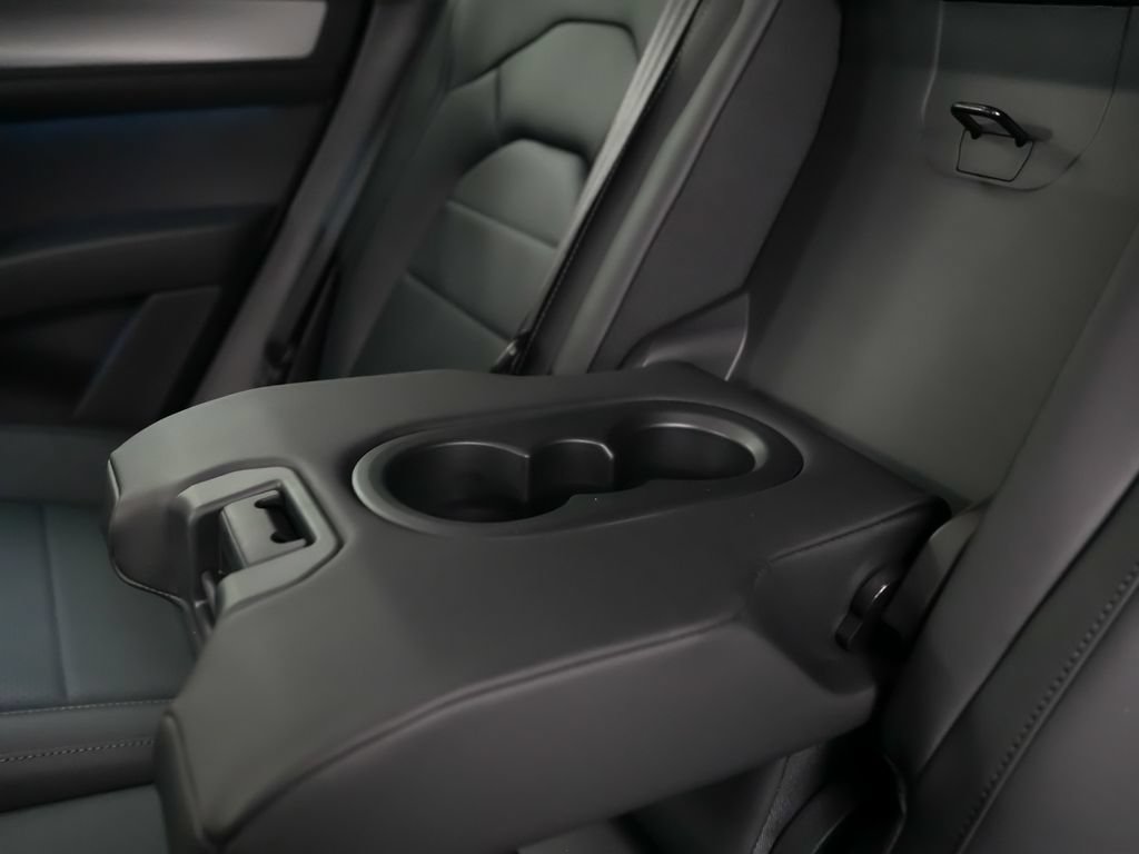 New 2026 Porsche Cayenne S AWD/4WD image 19