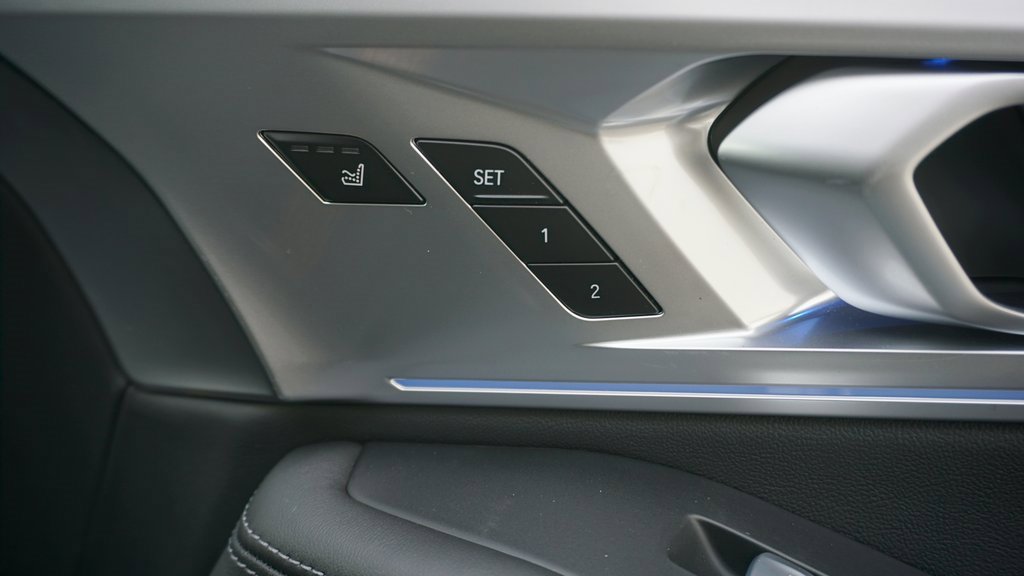 New 2026 BMW XM Label Red image 13