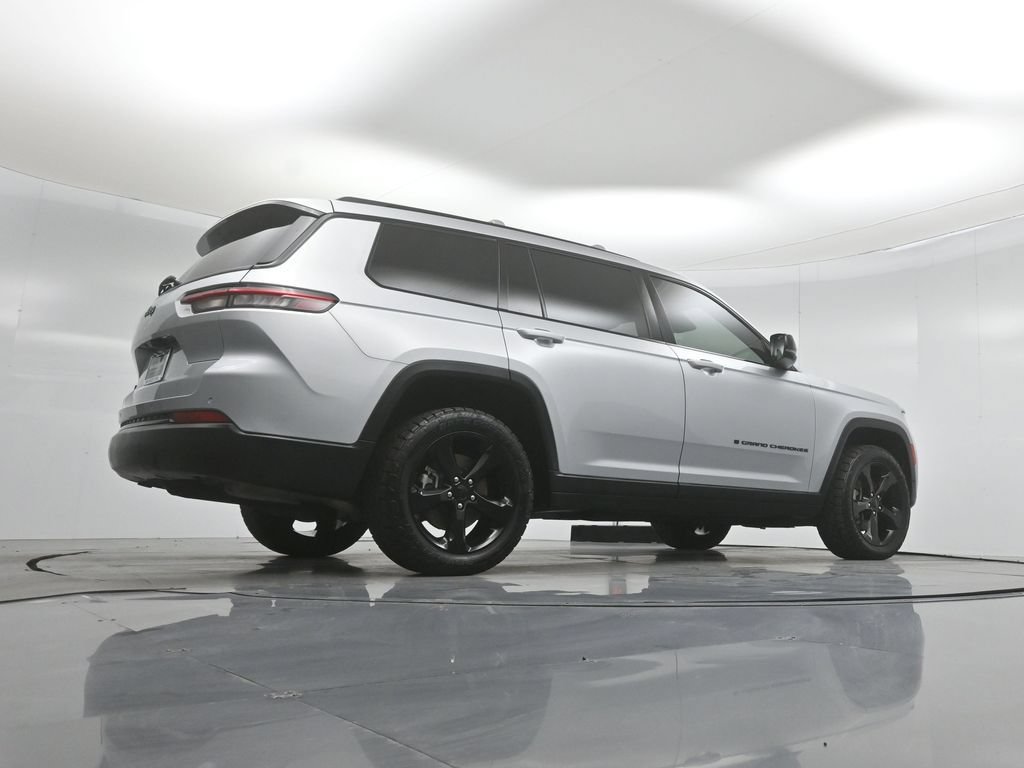 Used 2021 Jeep Grand Cherokee L Laredo AWD/4WD image 43