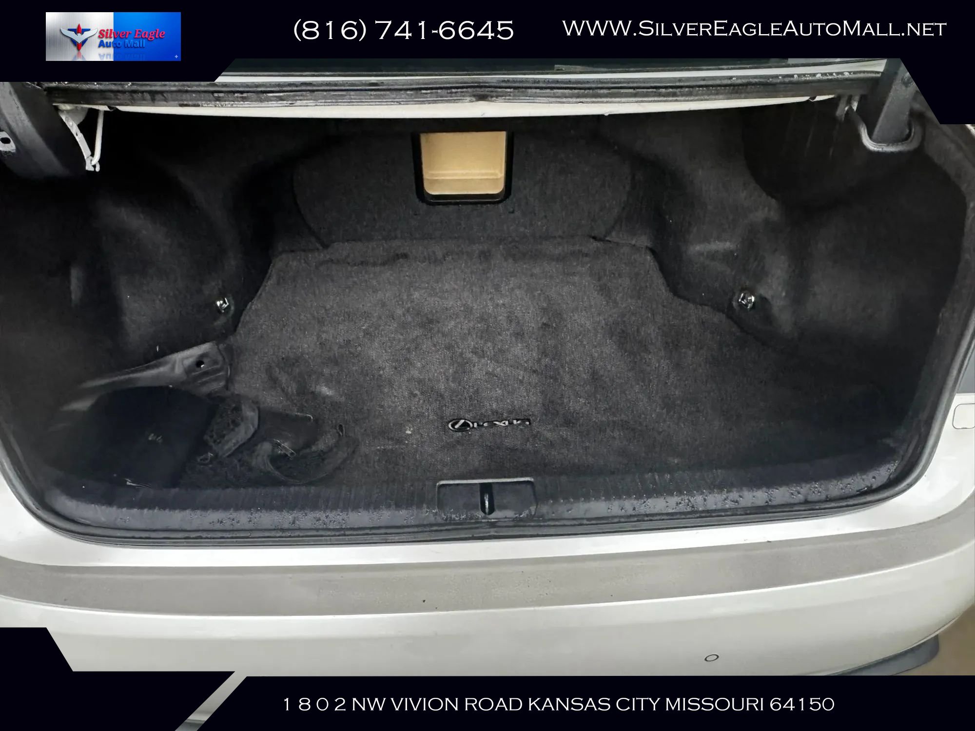 Used 2016 Lexus ES 350 w/ Luxury Package w/Wood Trim FWD image 18
