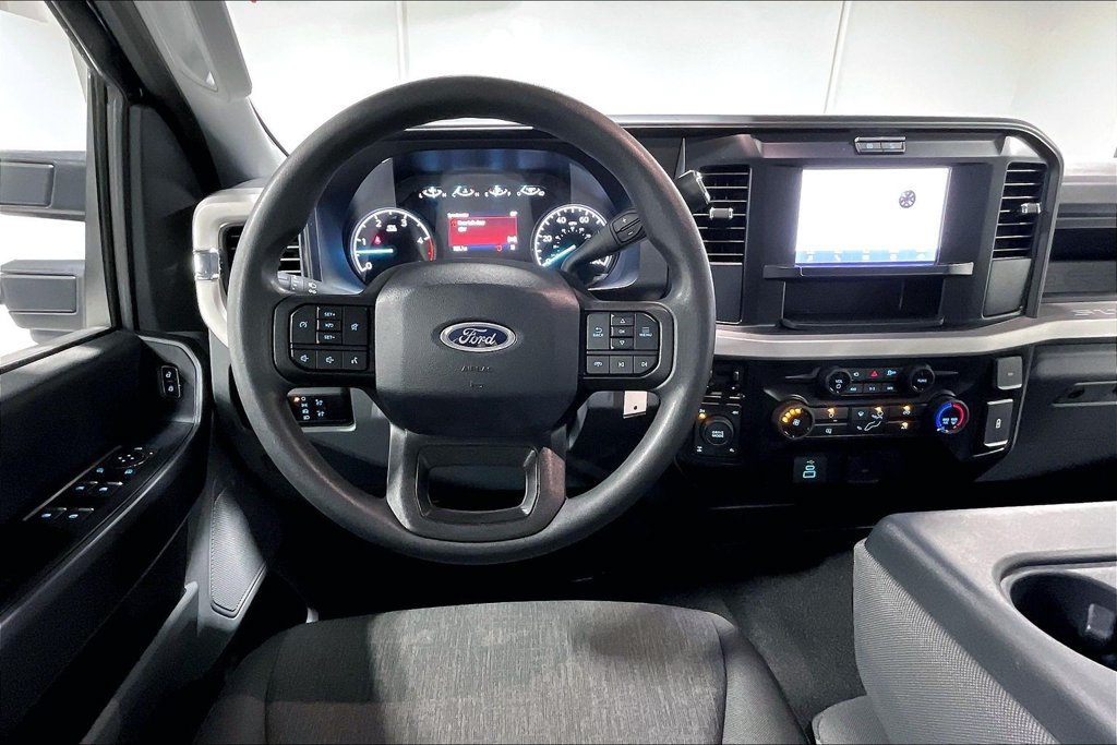 Used 2025 Ford F350 XL w/ STX Appearance Package AWD/4WD image 6