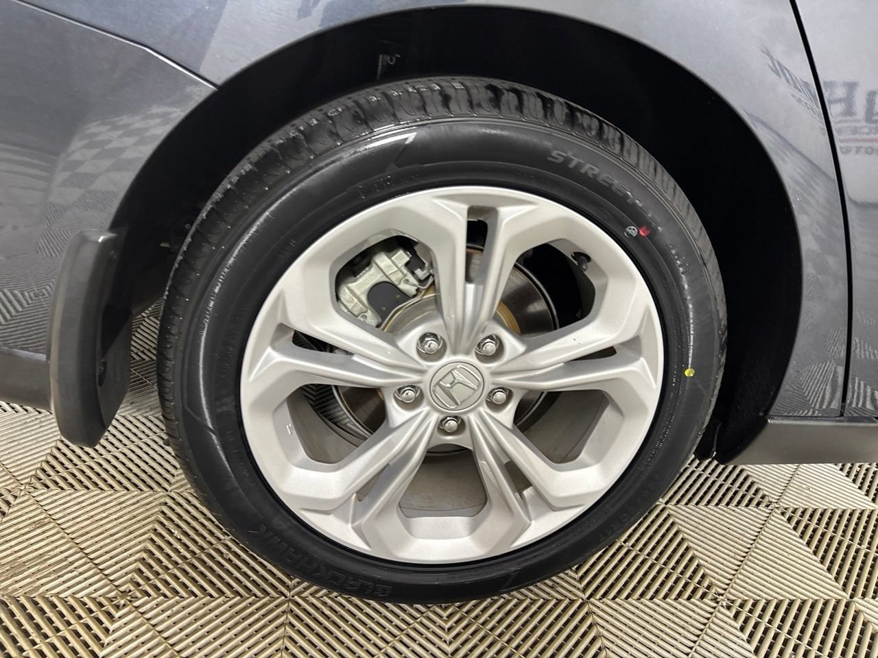 Used 2024 Honda Accord LX image 30