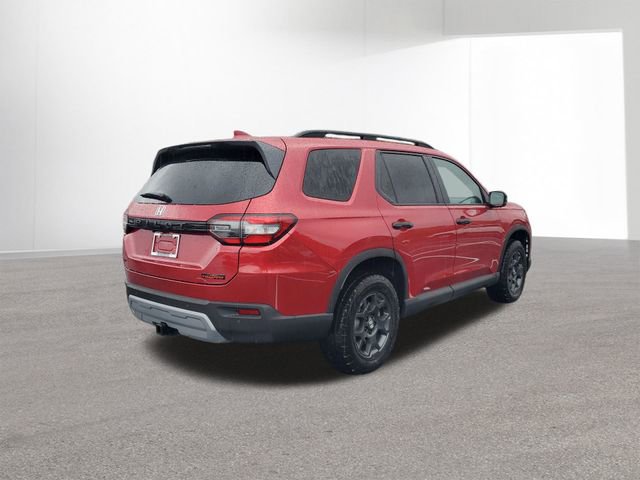 New 2025 Honda Pilot TrailSport image 13