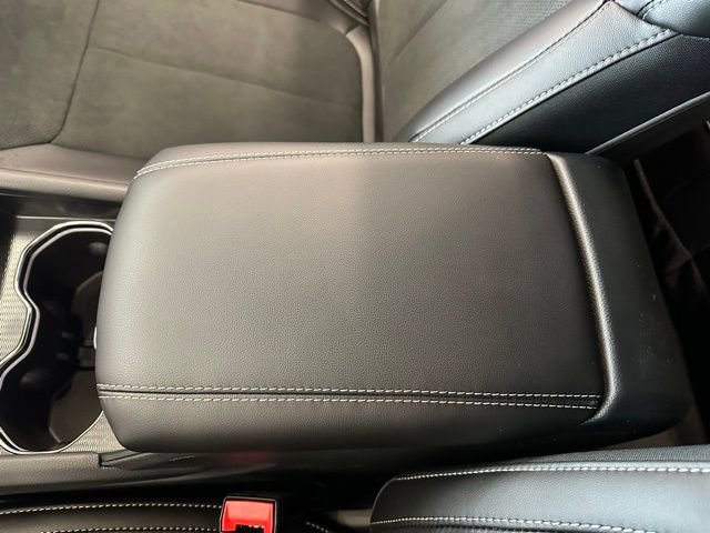 New 2026 Jeep Grand Cherokee Altitude image 30