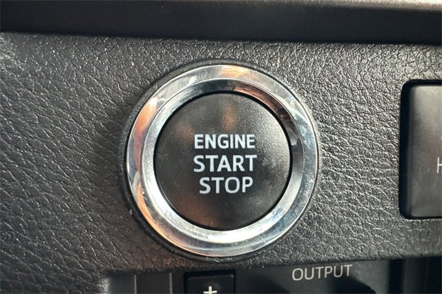 Used 2020 Toyota Tundra SR5 image 35