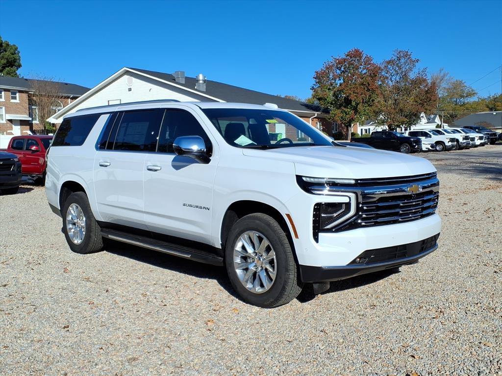 New 2026 Chevrolet Suburban Premier w/ Sun And Tow Package