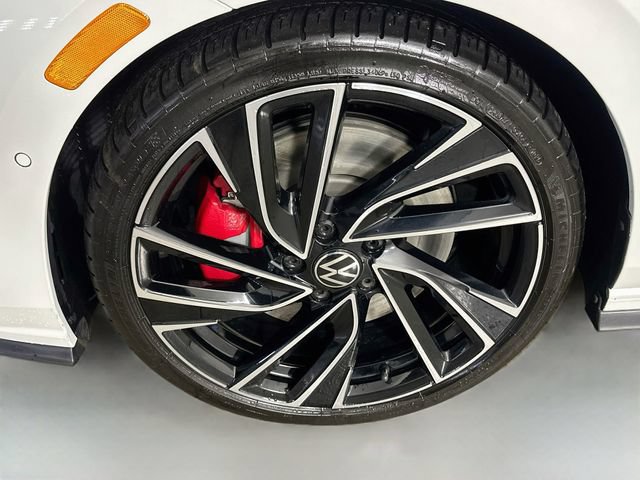 Used 2022 Volkswagen GTI Autobahn FWD image 14