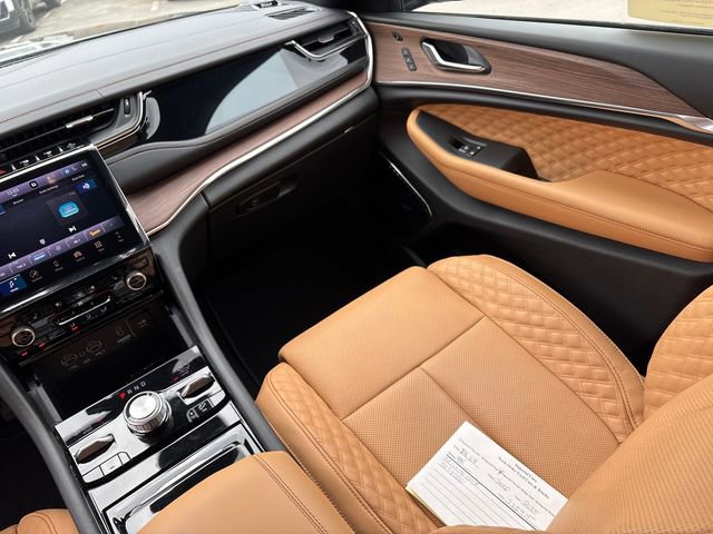 Certified 2025 Jeep Grand Cherokee L Summit w/ Advanced Protech Group IV AWD/4WD image 26
