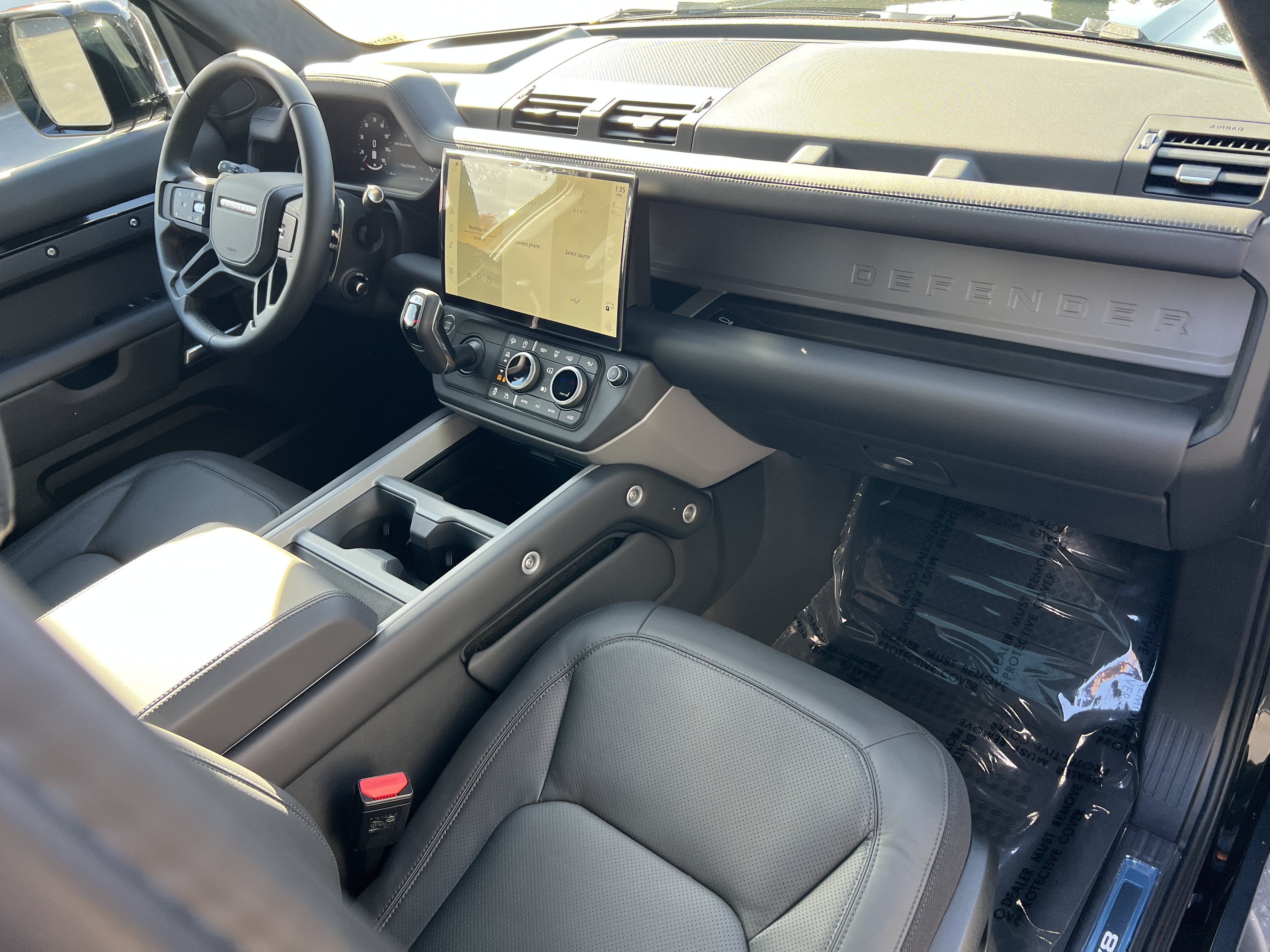 New 2026 Land Rover Defender 130 V8 AWD/4WD image 11