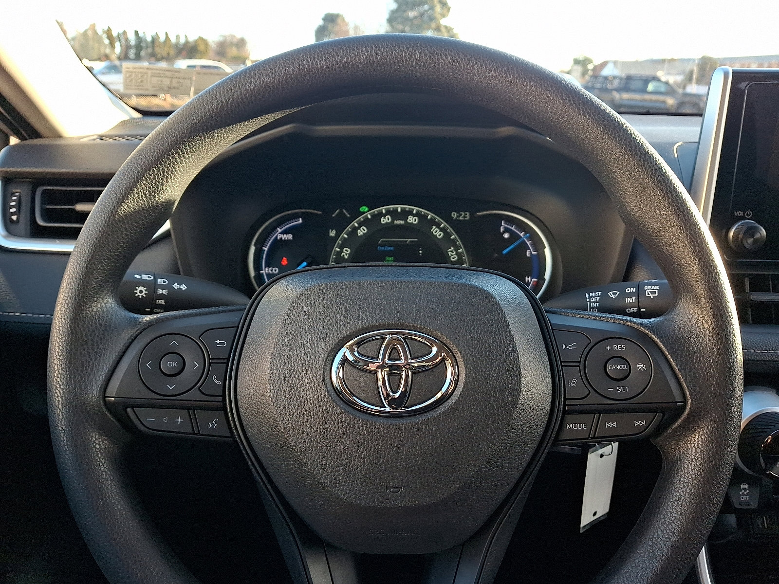 Certified 2025 Toyota RAV4 LE image 18