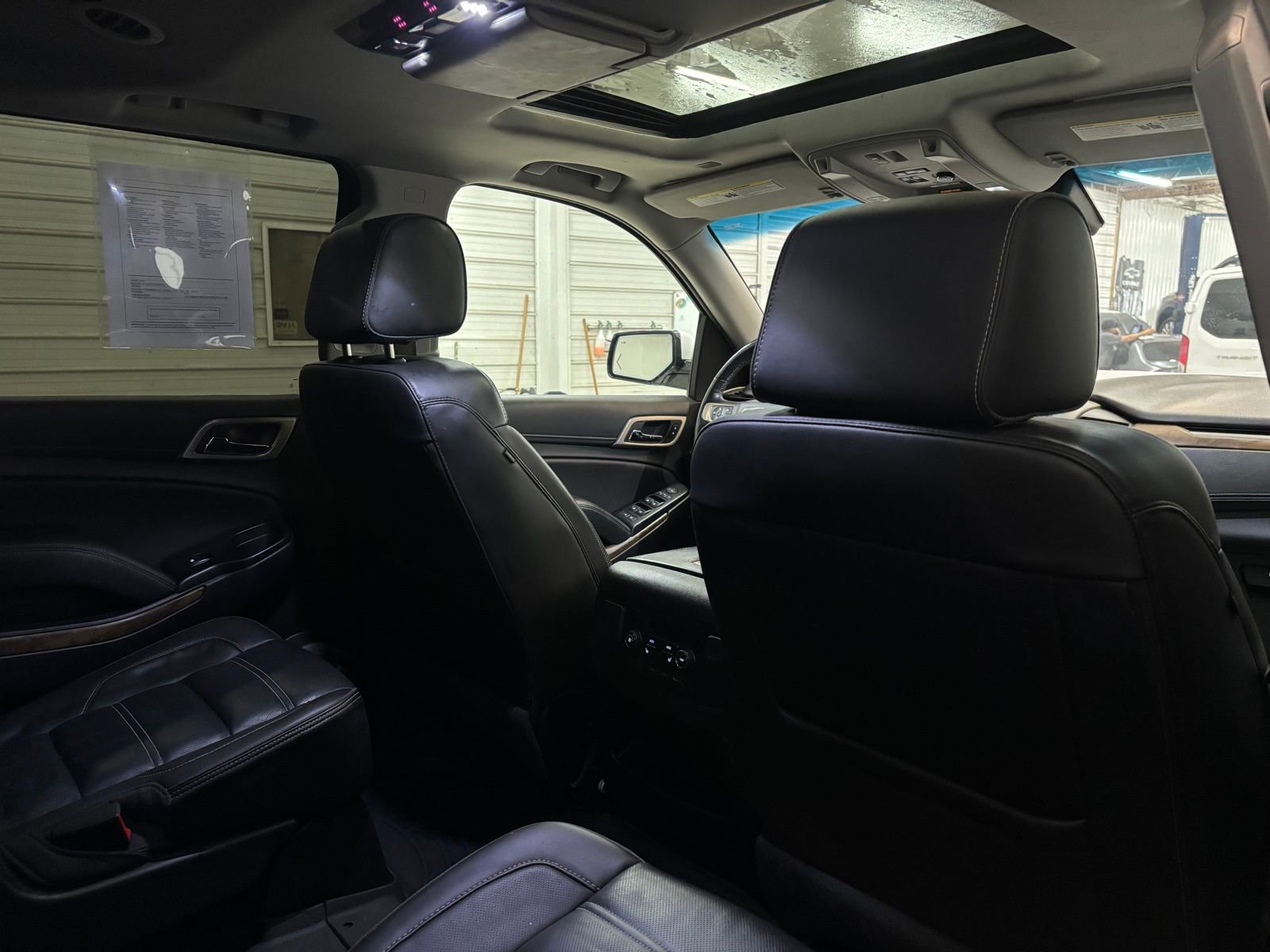 Used 2019 GMC Yukon XL Denali w/ Denali Ultimate Package AWD/4WD image 33