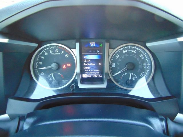 Used 2023 Toyota Tacoma SR5 RWD image 16