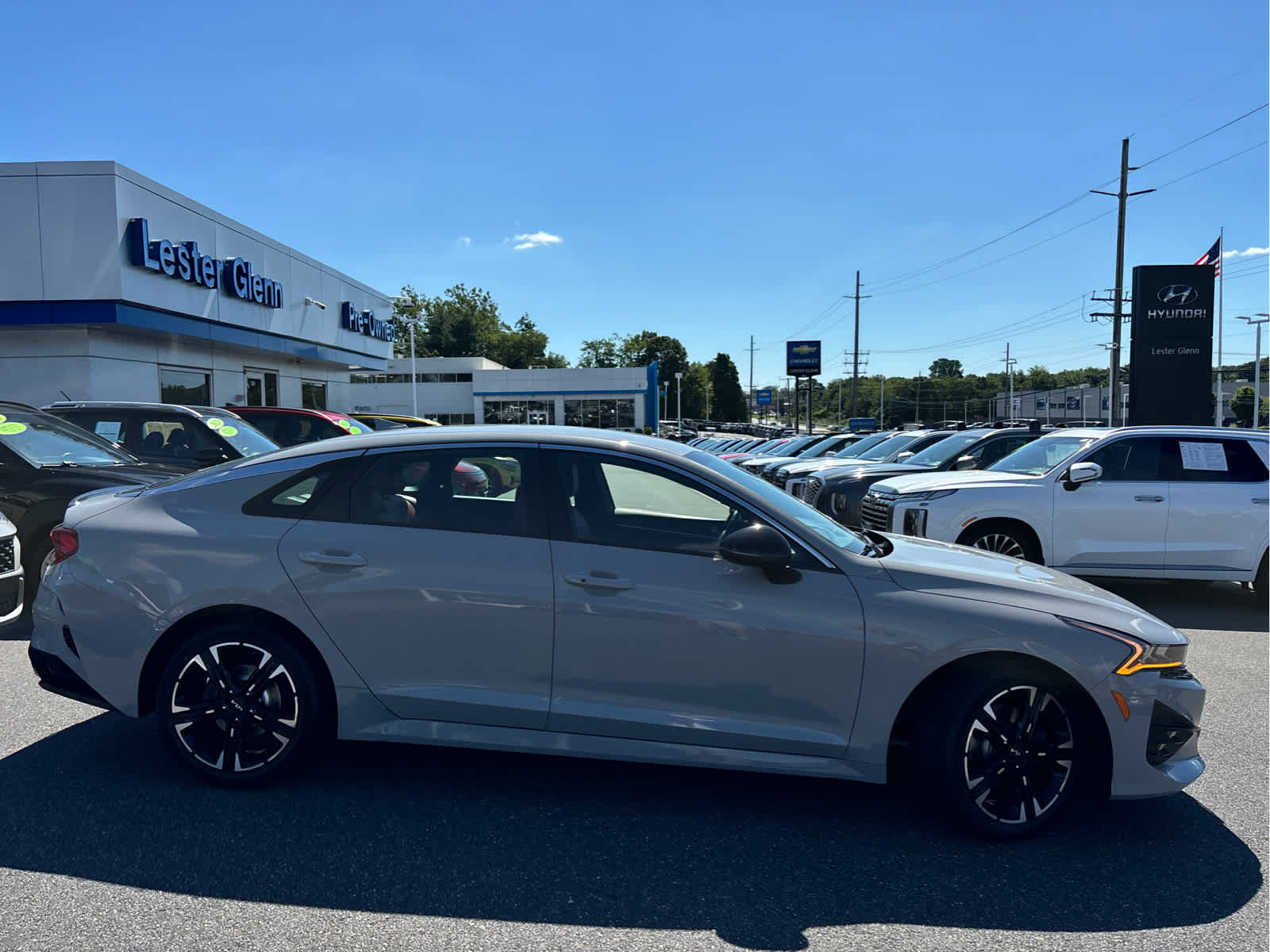 Used 2023 Kia K5 GT-Line w/ GT-Line Premium Package FWD image 2