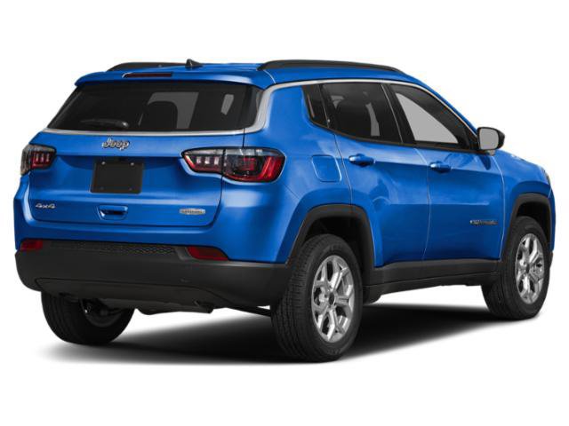 New 2026 Jeep Compass Latitude AWD/4WD image 2