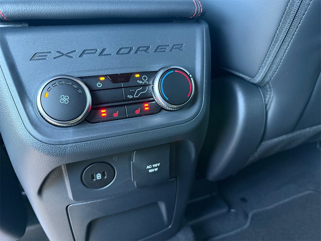 New 2025 Ford Explorer ST-Line w/ Premium Package image 17