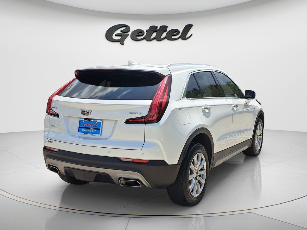 Used 2023 Cadillac XT4 Premium Luxury image 5