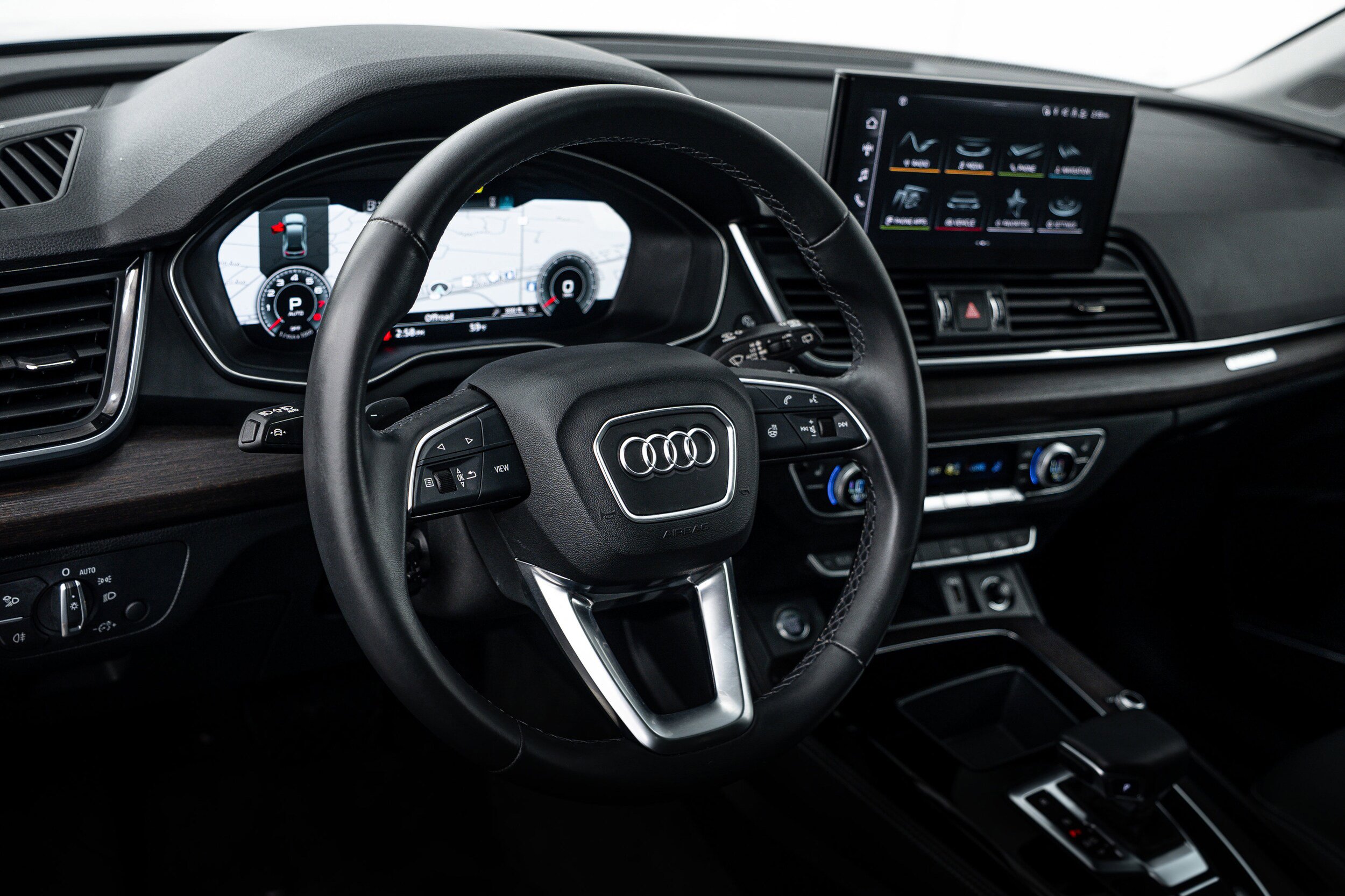 Certified 2022 Audi Q5 2.0T Premium Plus AWD/4WD image 11