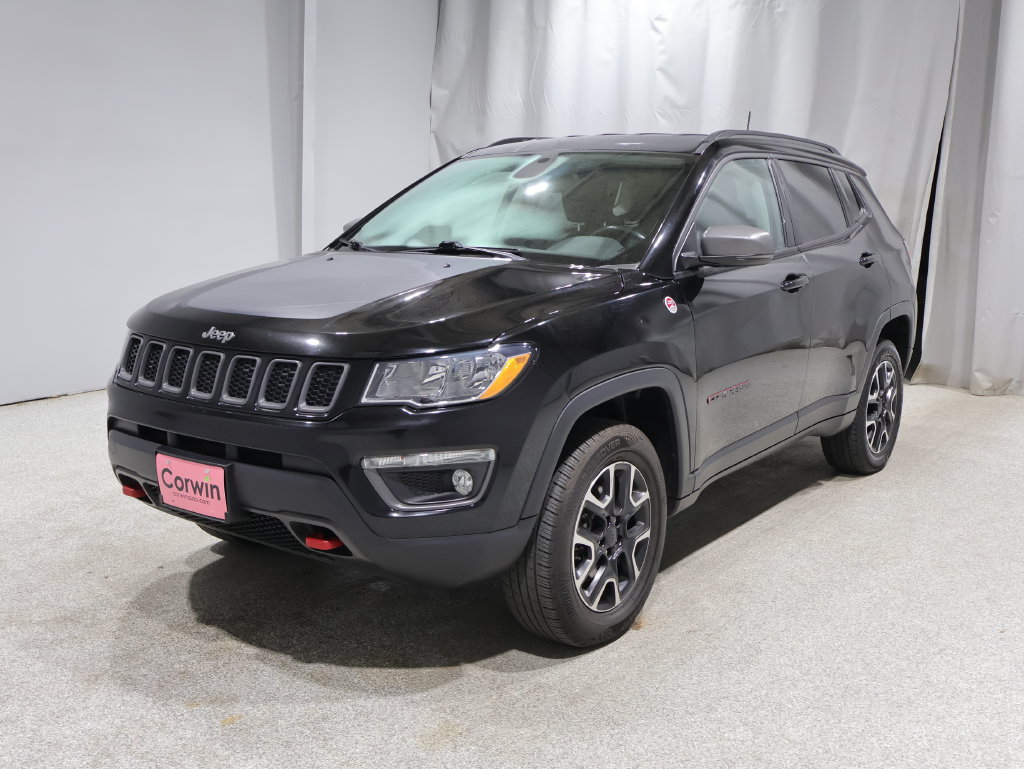 Used 2019 Jeep Compass Trailhawk w/ Leather Interior Group AWD/4WD image 7