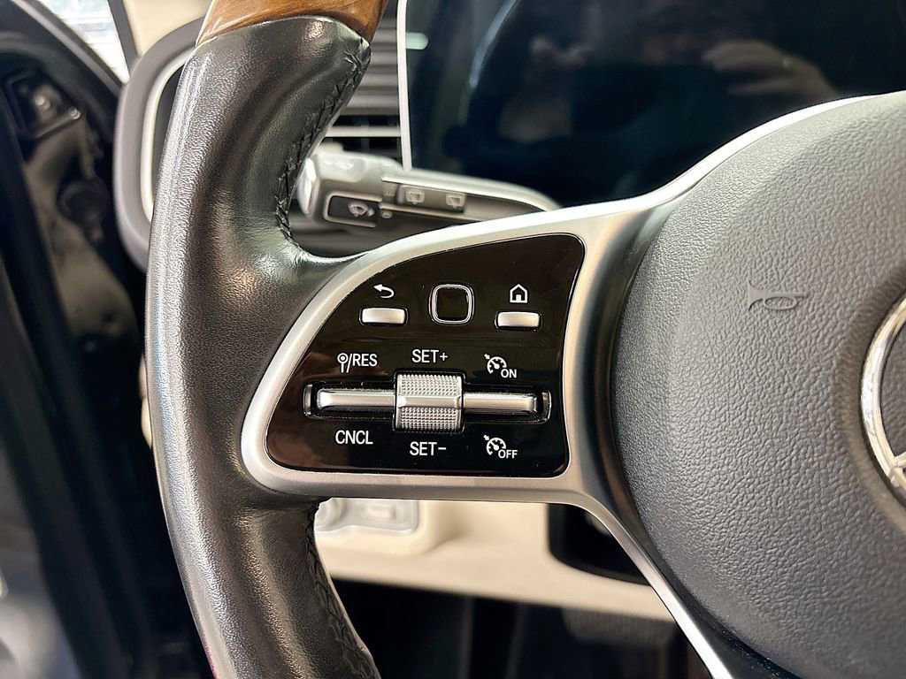 Used 2021 Mercedes-Benz GLE 350 4MATIC image 22