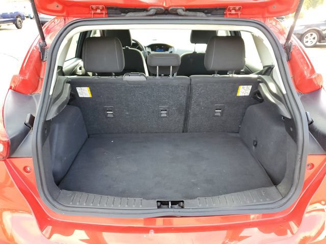 Used 2016 Ford Focus SE FWD image 7
