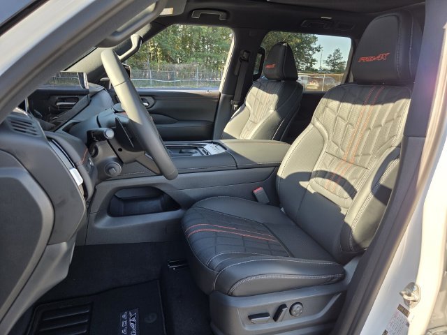 New 2027 Nissan Armada PRO-4X AWD/4WD image 9
