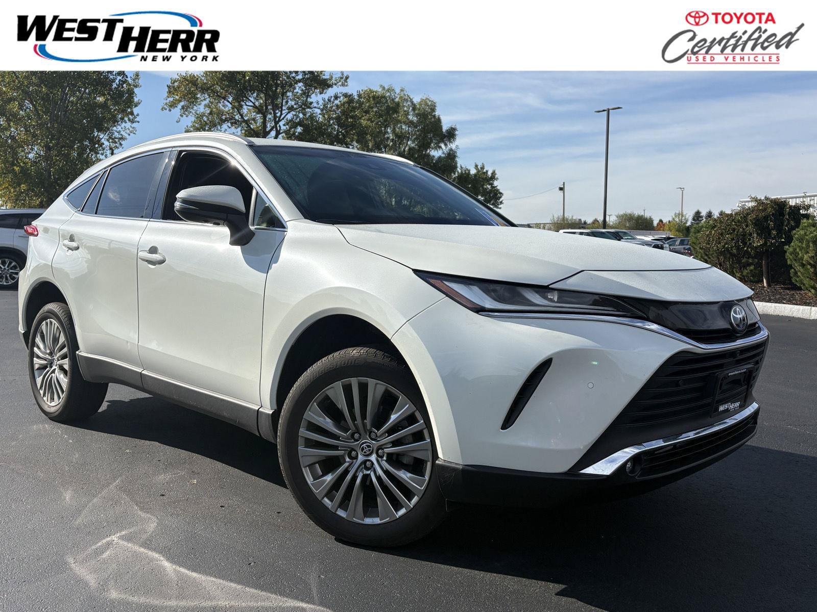 Used 2022 Toyota Venza Limited w/ Advanced Technology Package AWD/4WD image 1
