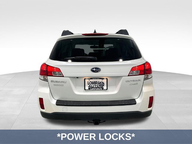 Used 2014 Subaru Outback 2.5i Limited AWD/4WD image 9