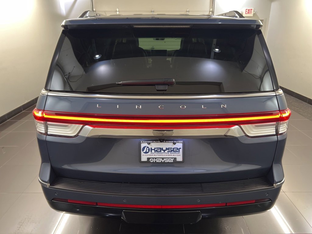 Certified 2022 Lincoln Navigator L Reserve image 5