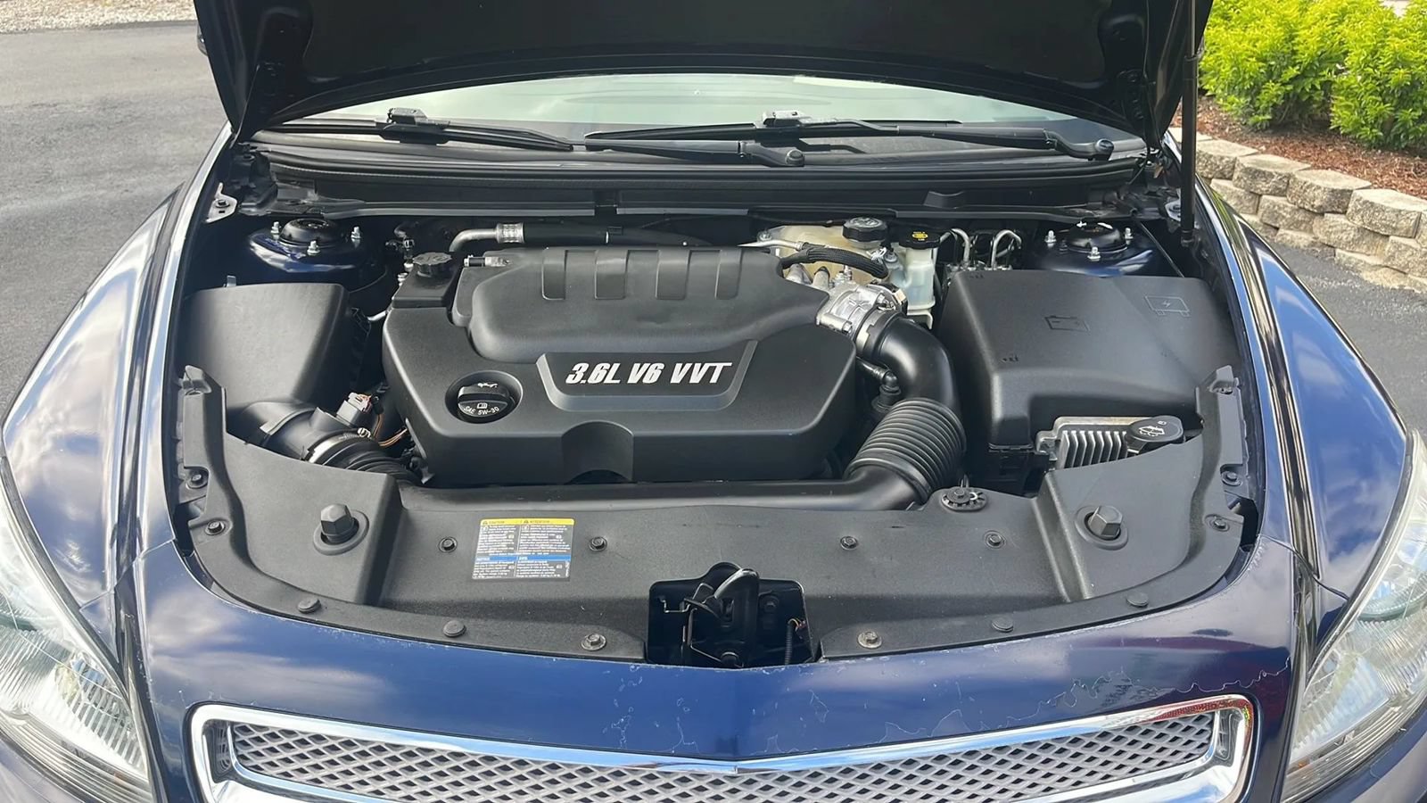 Used 2008 Chevrolet Malibu LTZ FWD image 21