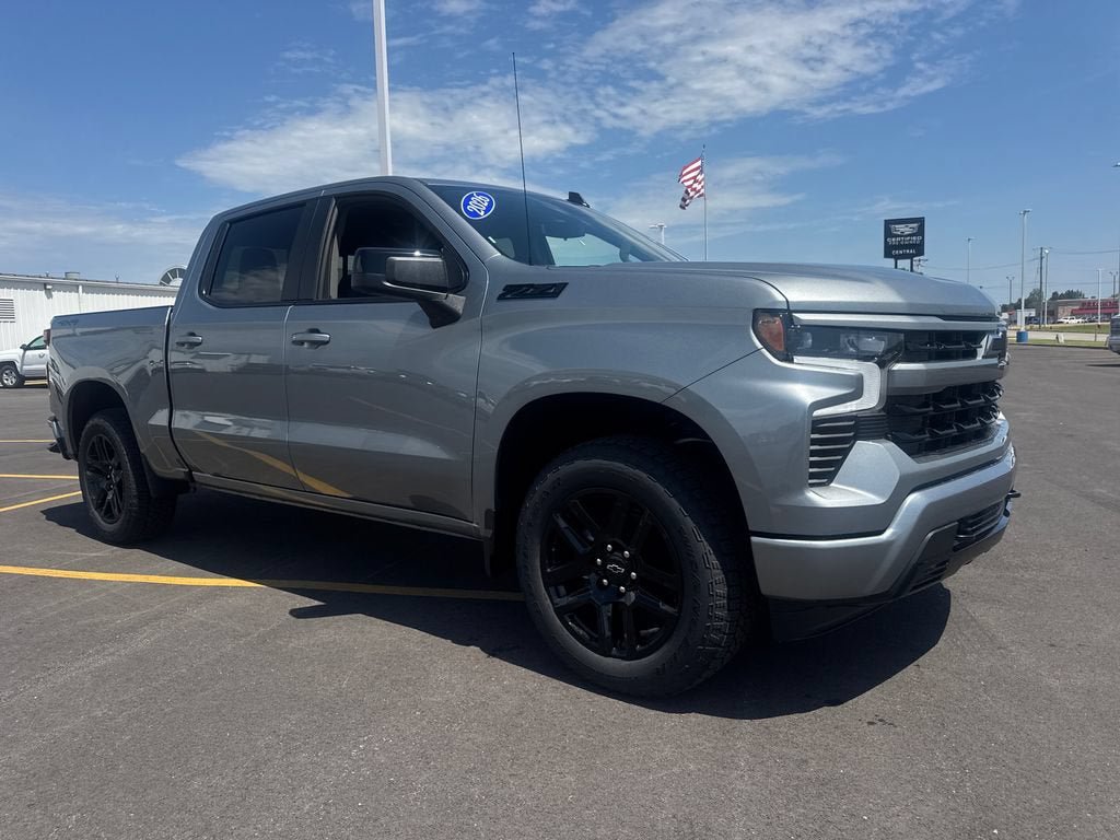 New 2026 Chevrolet Silverado 1500 RST w/ Dark Appearance Package AWD/4WD image 9