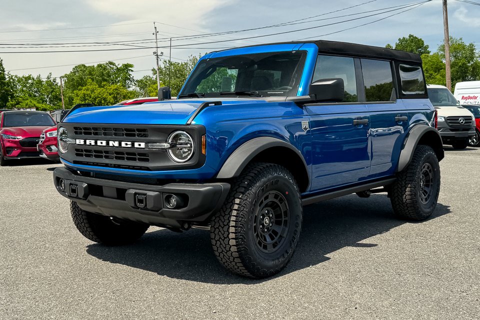 New 2026 Ford Bronco Big Bend w/ Black Diamond Package AWD/4WD image 7