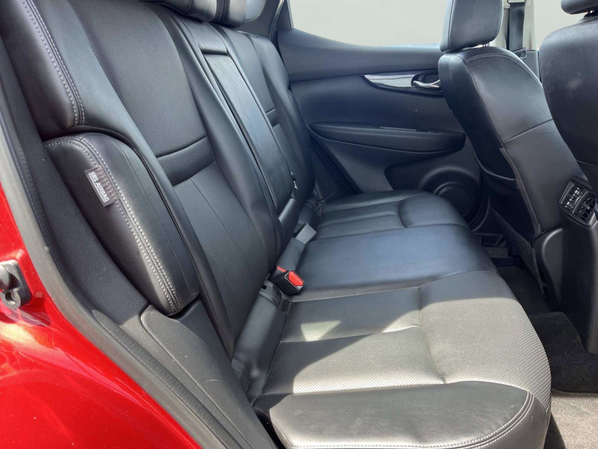 Used 2021 Nissan Rogue Sport SL AWD/4WD image 17