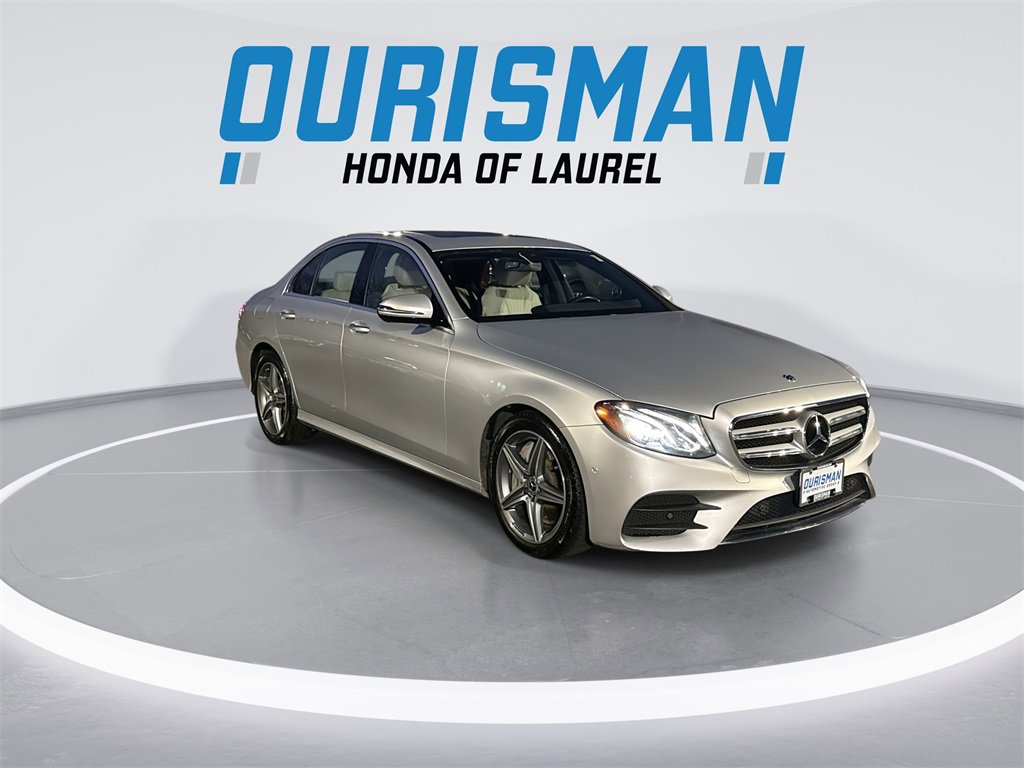 Used 2018 Mercedes-Benz E 300 4MATIC image 2