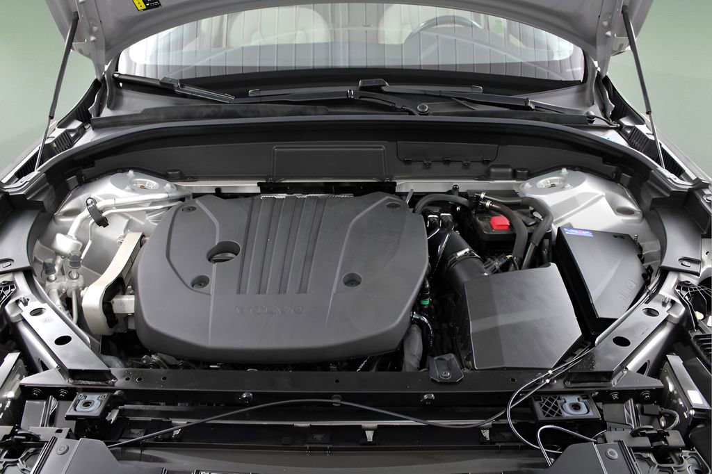 Used 2023 Volvo XC60 B5 Core w/ Climate Package AWD/4WD image 36