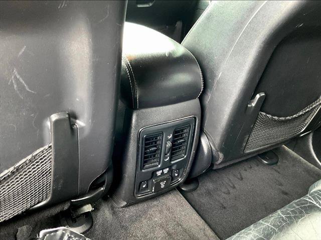 Used 2014 Jeep Grand Cherokee Limited w/ Luxury Group II AWD/4WD image 20