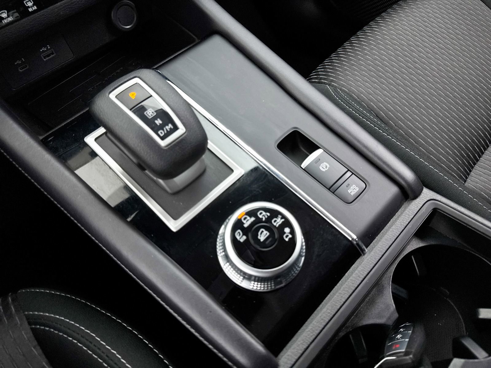 Used 2024 Mitsubishi Outlander ES image 24