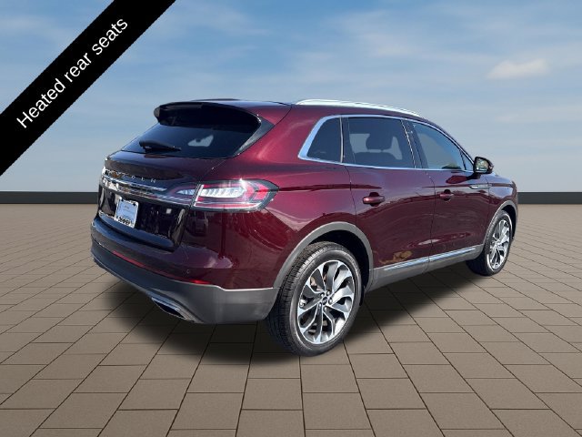 Used 2023 Lincoln Nautilus Reserve AWD/4WD image 7
