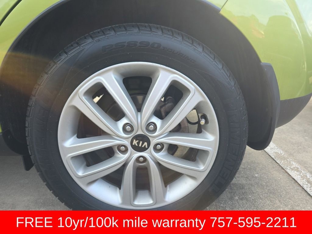 Used 2017 Kia Soul + w/ Audio Package FWD image 6