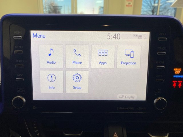 Used 2020 Toyota C-HR XLE image 30