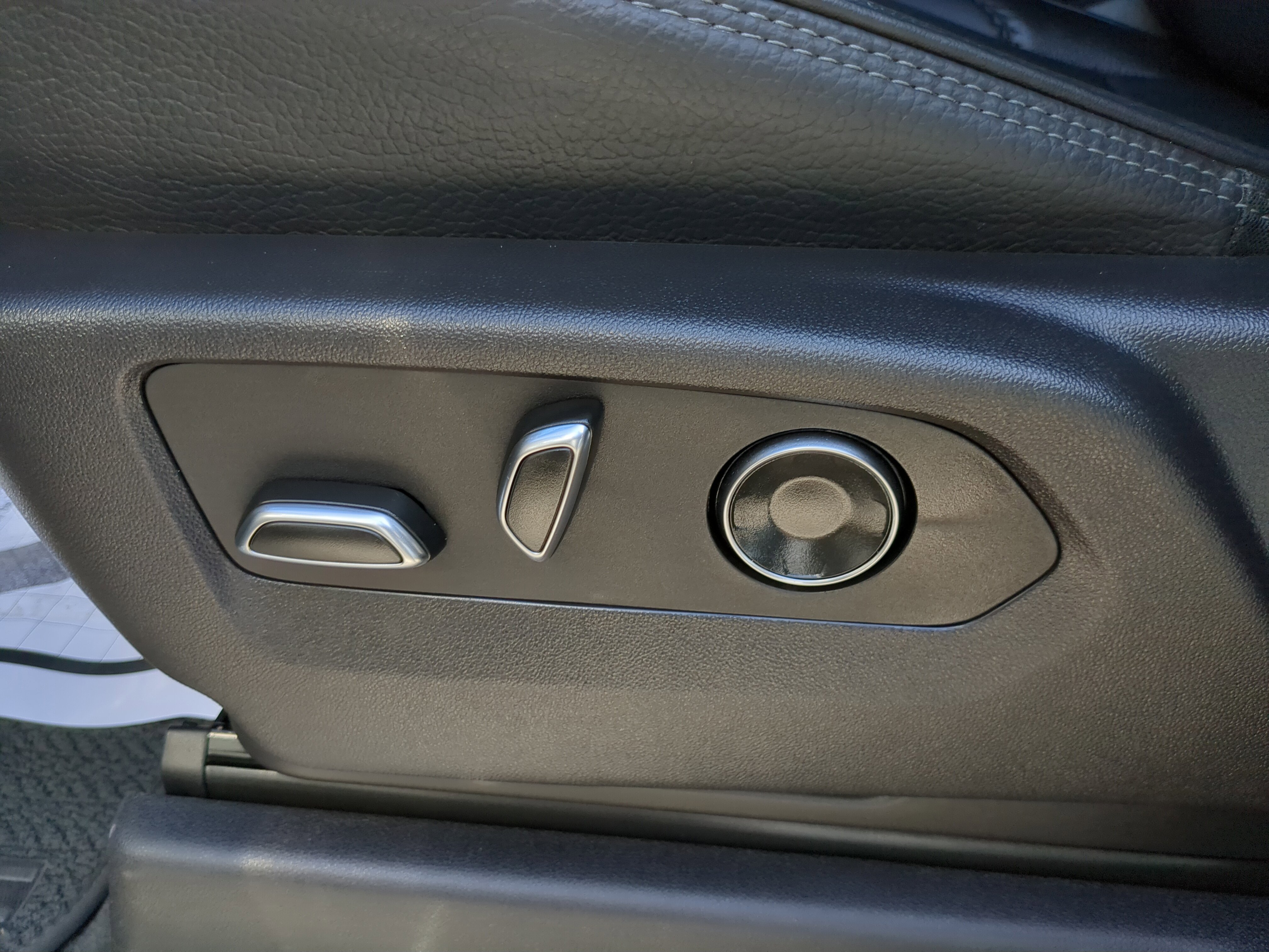 Certified 2024 GMC Sierra 2500 Denali w/ Denali Reserve Package image 19