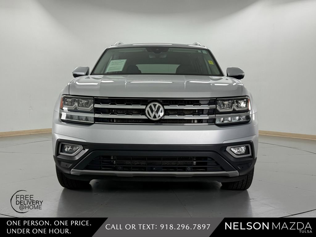 Used 2018 Volkswagen Atlas SEL Premium AWD/4WD image 2